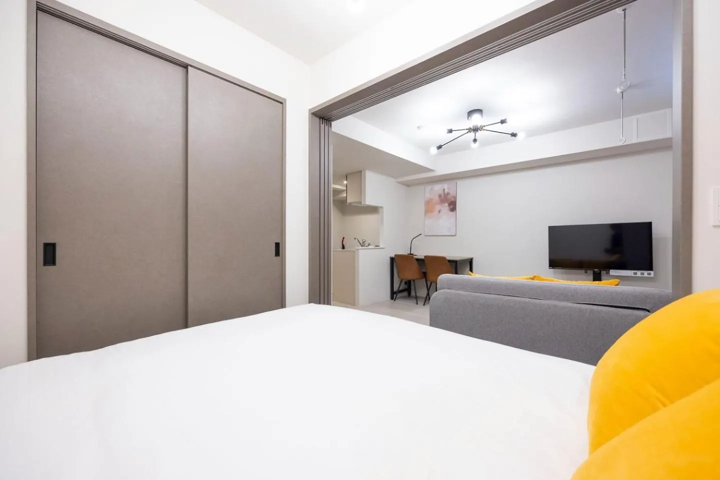 Апартаменты Wellsquareism Ikebukuro West Токио 0*,