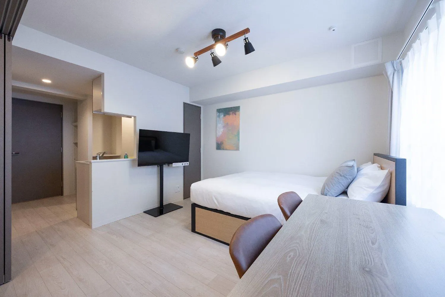 Апартаменты Wellsquareism Ikebukuro West Токио