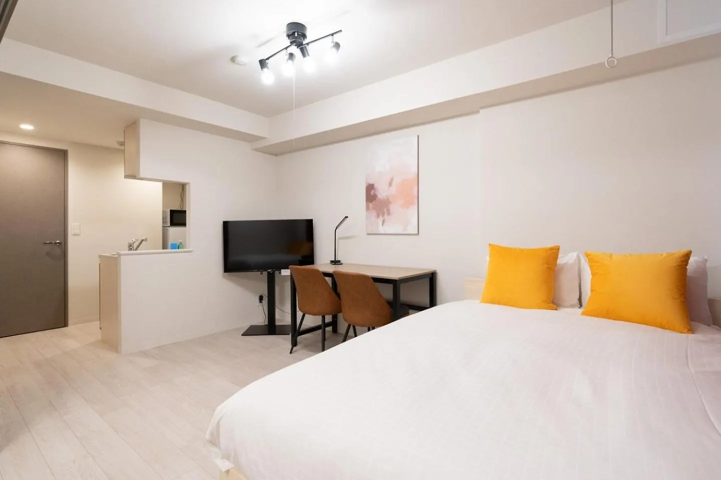 Апартаменты Wellsquareism Ikebukuro West Токио 0*,