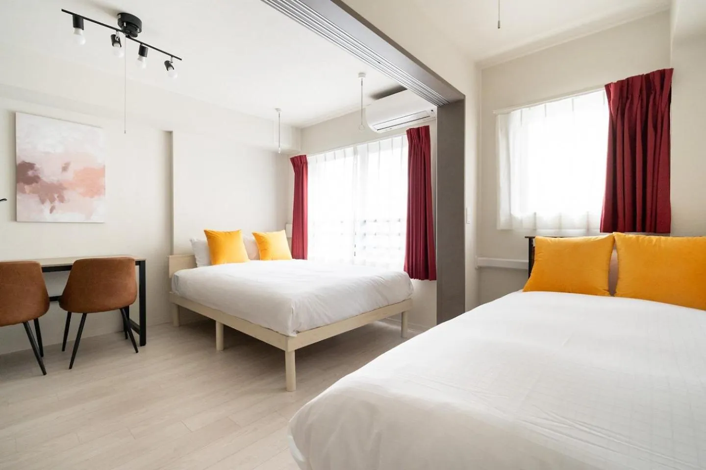 Апартаменты Wellsquareism Ikebukuro West Токио