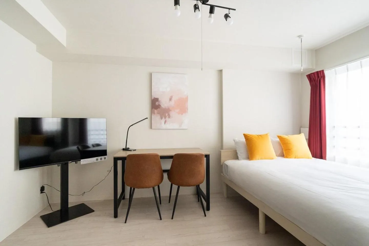 Апартаменты Wellsquareism Ikebukuro West Токио