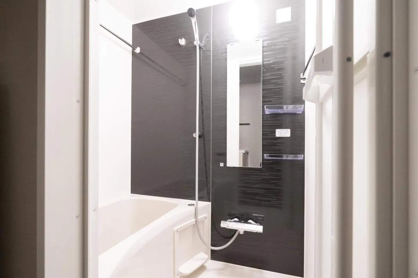 Апартаменты Wellsquareism Ikebukuro West Токио