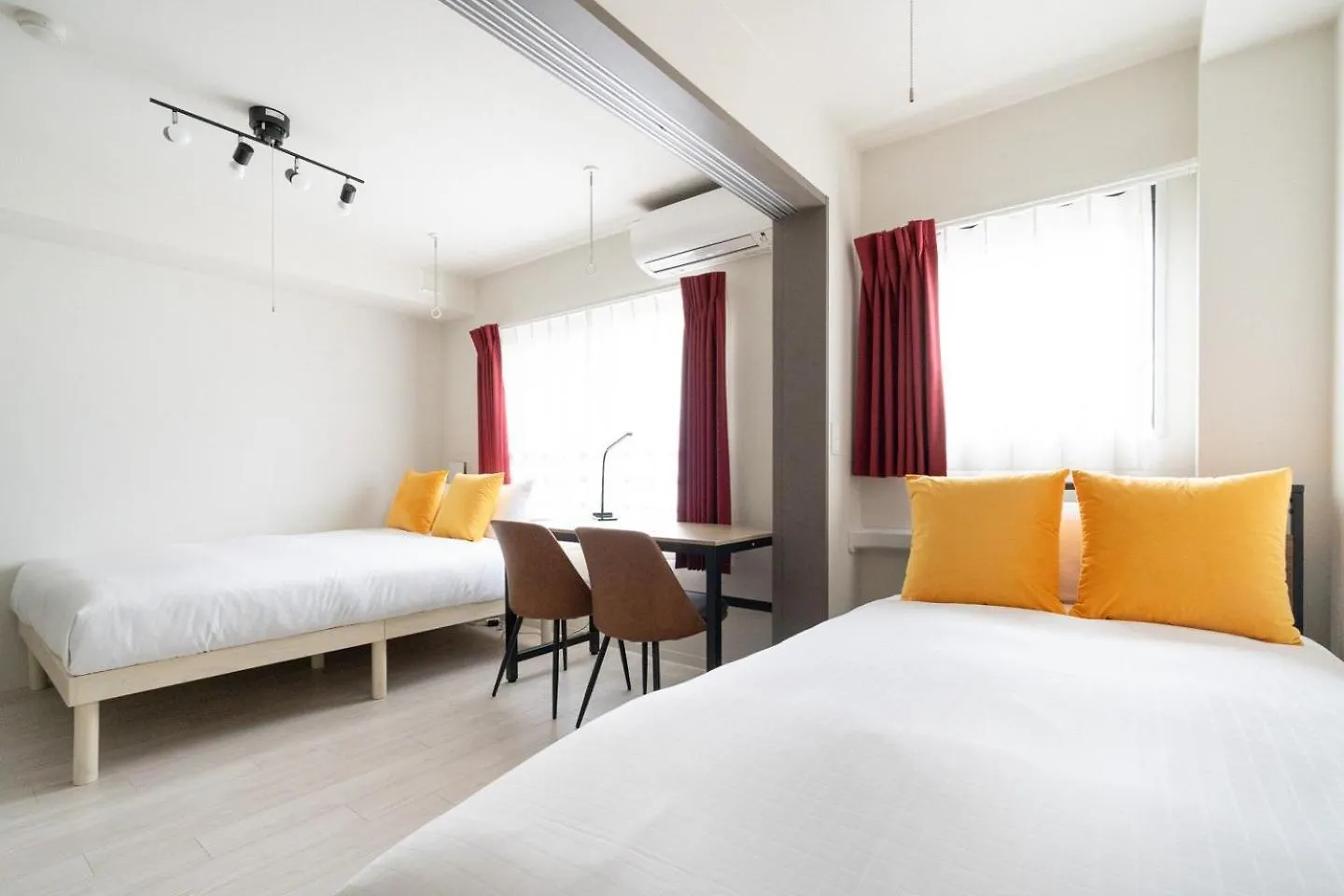 Апартаменты Wellsquareism Ikebukuro West Токио
